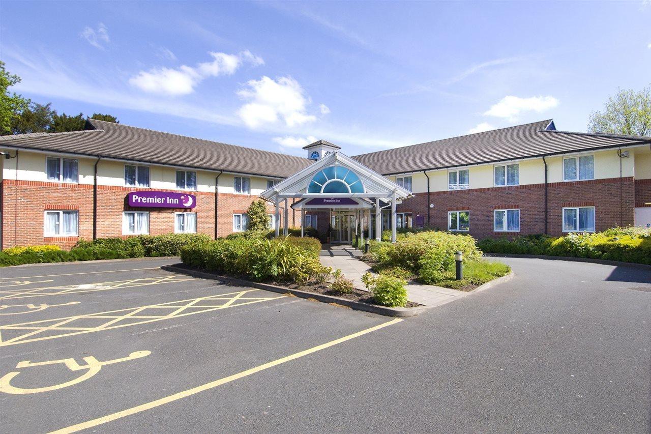 Premier Inn Birmingham South - Hall Green Exterior foto